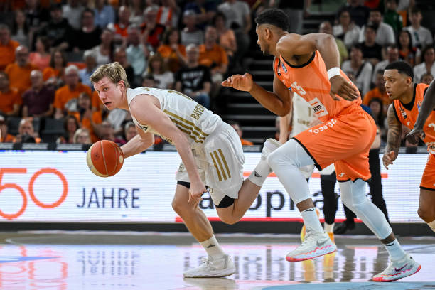 祭出最新技 祭出最新技